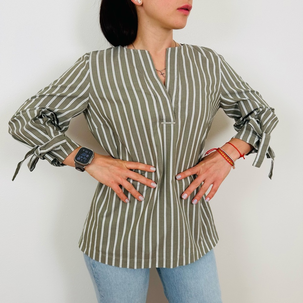 Lafayette 148 striped knot sleeve top blouse shirt v neck